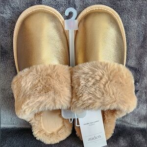 New winter holiday Christmas women Rae Metallic gold Scuff Slippers M 7/8 L 9/10
